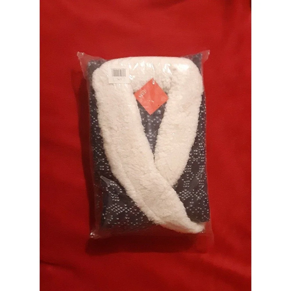 ULTA Navy Blue White Fair Isle Plush Faux Shearling Robe Women's L/XL New - Picture 4 of 4